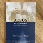 Jesús Es El Presente En Nuestras Vidas