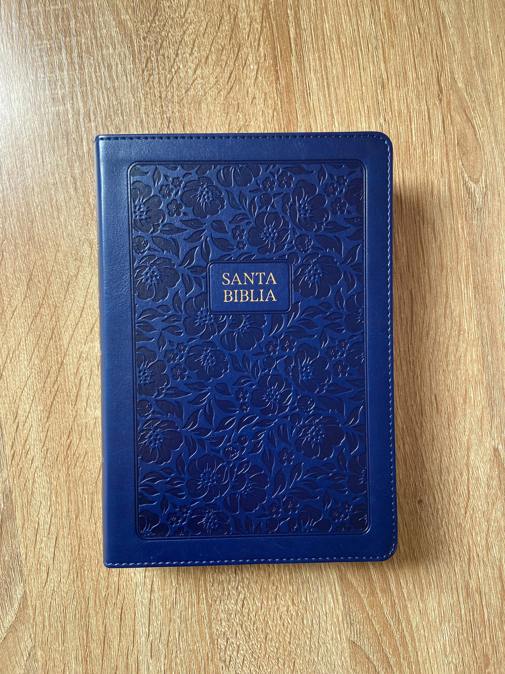 Biblia RVR60 letra grande con referencias - Azul marino