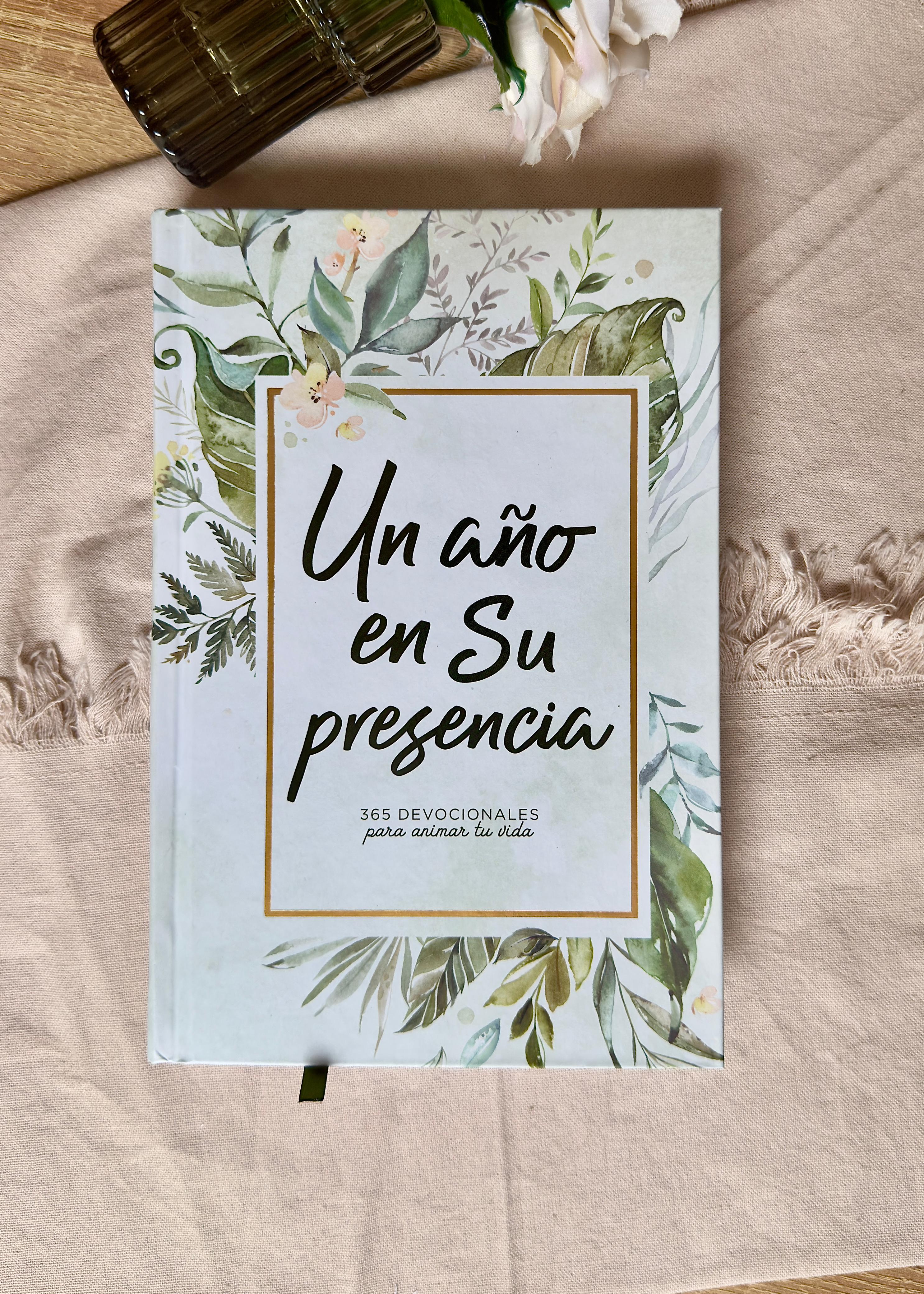 Devocional Un año en Su Presencia